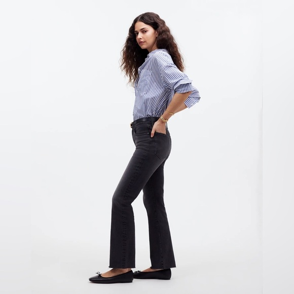 Madewell Kick Out Crop Jeans in Armand Wash - Picture 6 of 16